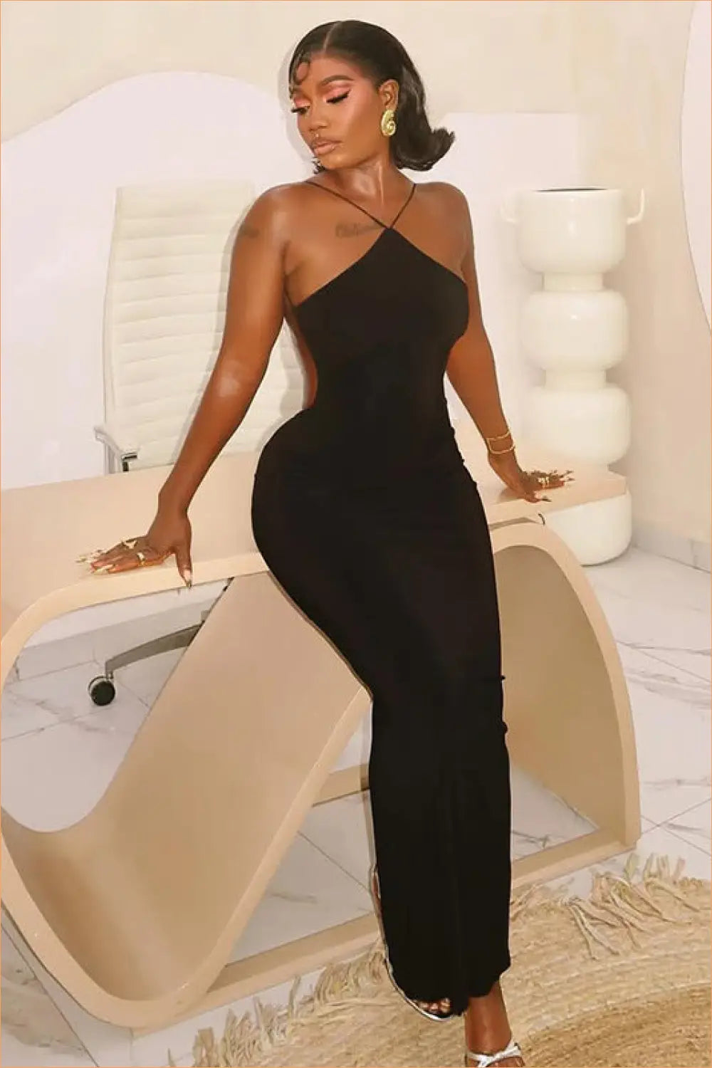 Backless Maxi Dress with Side Split - Effortless Evening Glam - Dresses - Backless • Bodycon • Clothing • Glamour