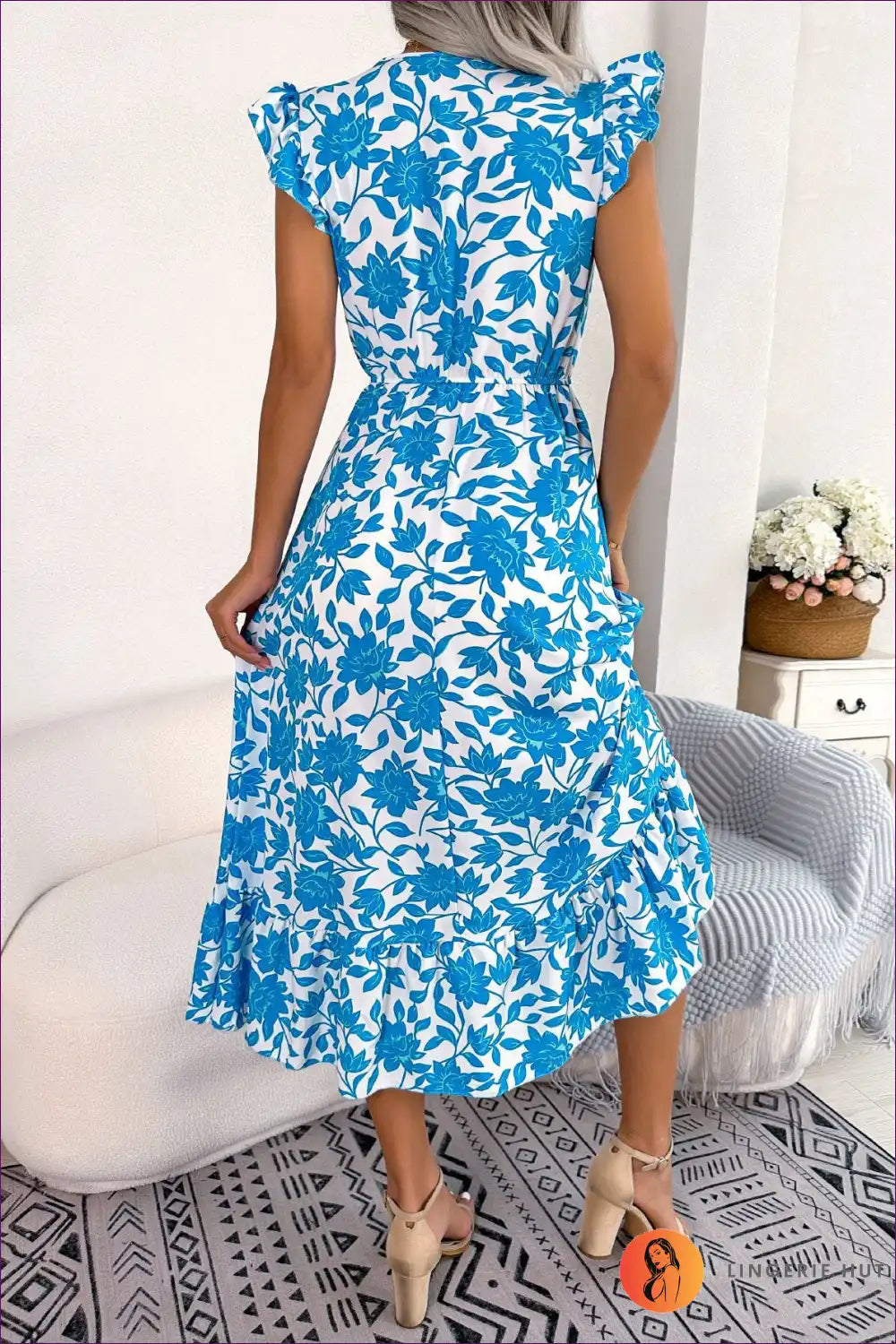 Elevate Your Vacation Style With Our Boho Floral Chiffon Maxi Dress. Crafted For Romance And Femininity, This