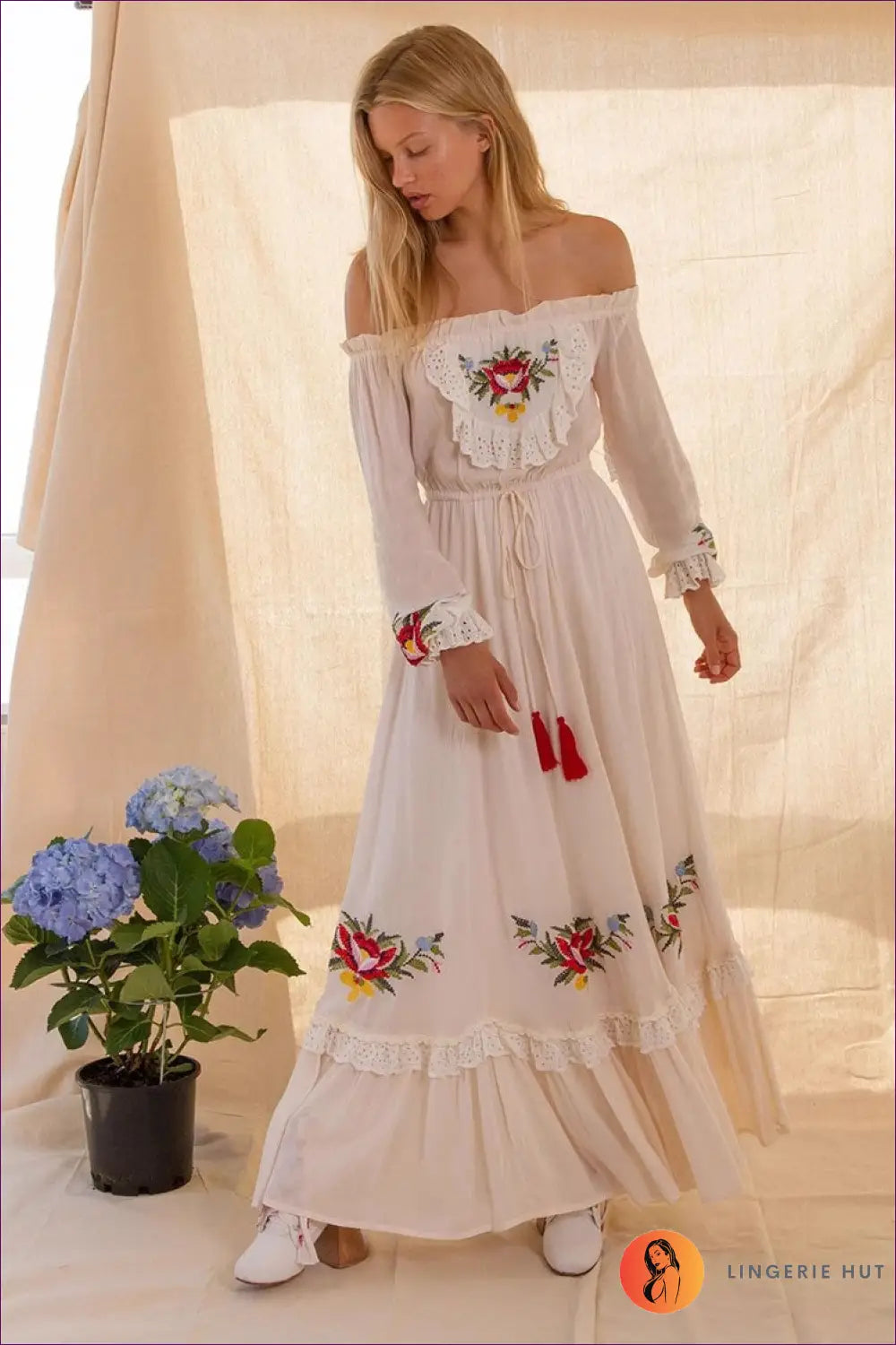 Boho Floral Embroidered Maxi Dress - Effortless Elegance - Dresses - Lingerie Hut - A-line • Casual • Cotton