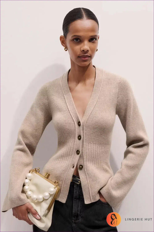 Cardigan with V-neck - Minimalist Elegance - s / Khaki - Sweater - Lingerie Hut - All Season • Autumn • Casual