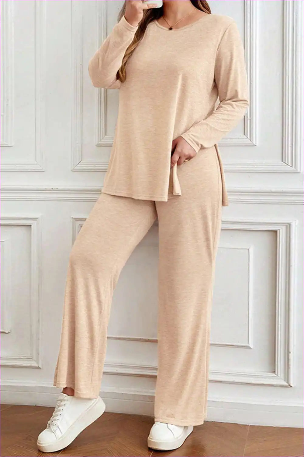 Indulge In Lingerie Hut’s Casual Elegance Split Loungewear Set - a Perfect Fusion Of Comfort And Contemporary