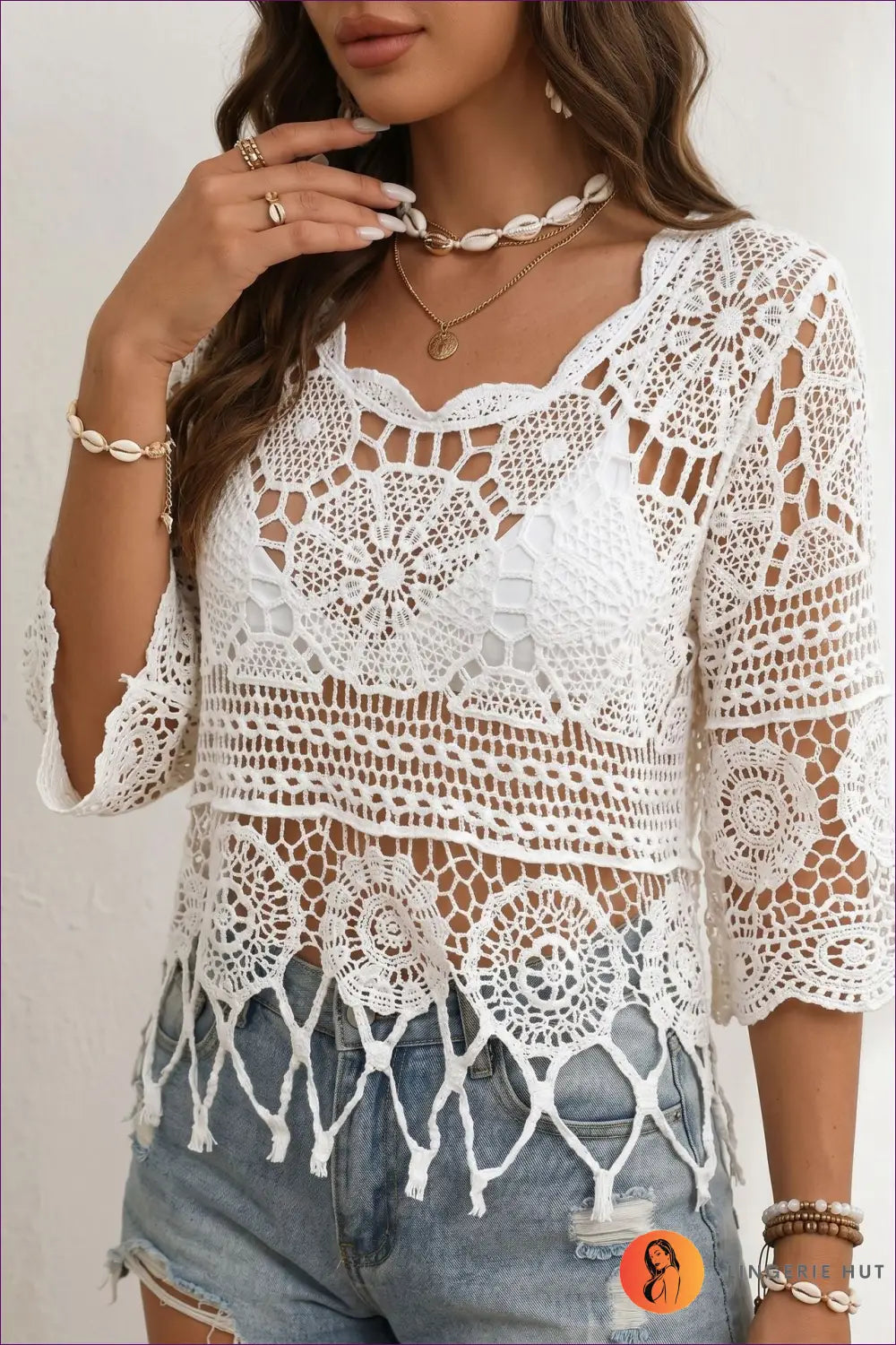 Crochet Fringe Top with Scalloped V-neck - Boho Beach Days - one Size / White - Mangar