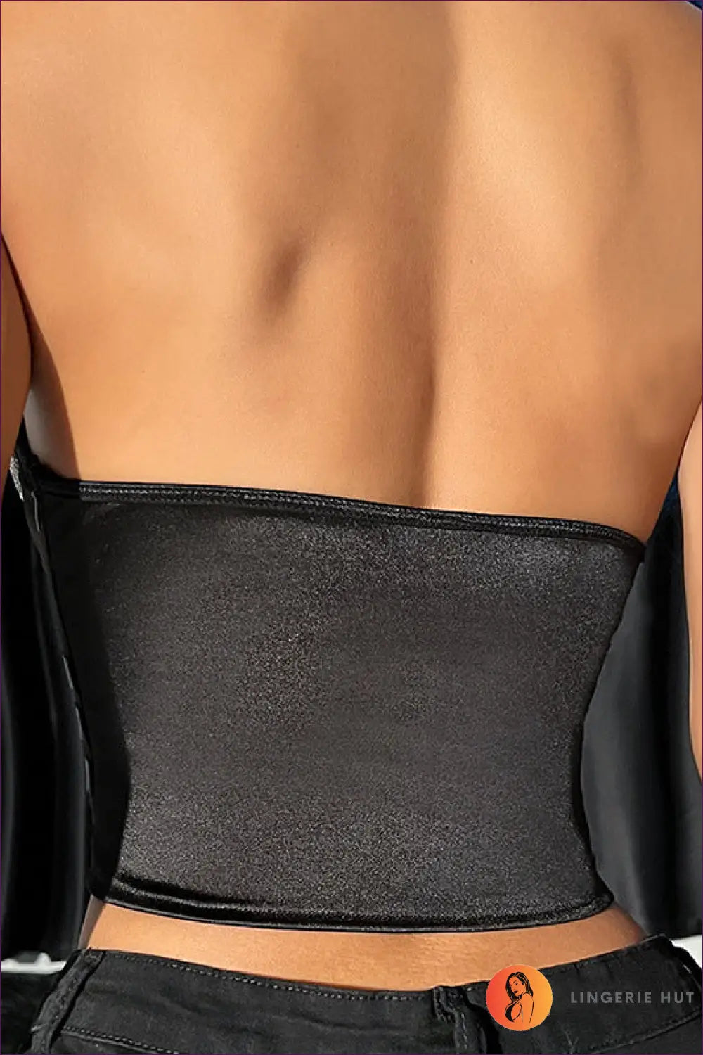 Cutout Corset with Halter Neckline - Bold but Wearable - Lingerie - Hut - All Season • Backless • Boudoir