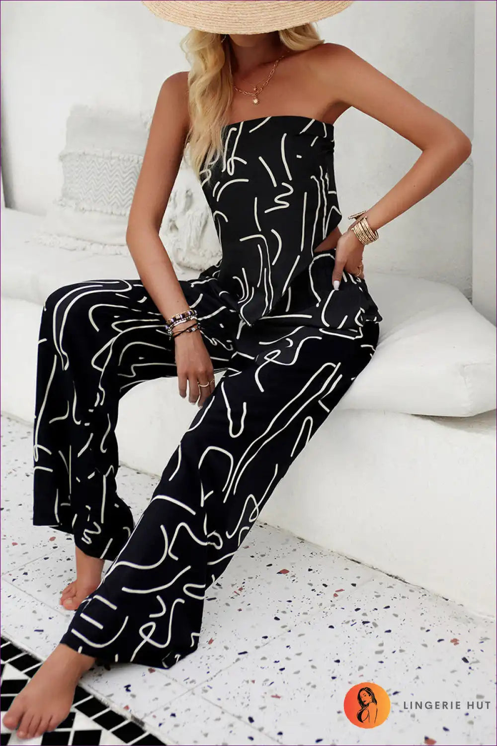 Elegant Enigma Set - Your Spring/summer Style Solution
