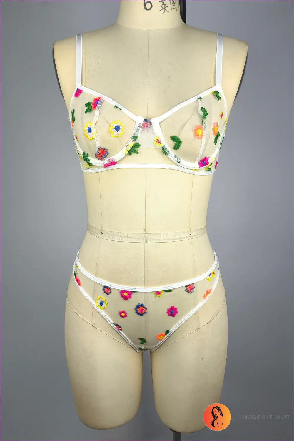 Floral Lace Bra Set - Worth a Second Look - s / White - Lingerie - Hut - All Season • Boudoir • Date Night • Everyday