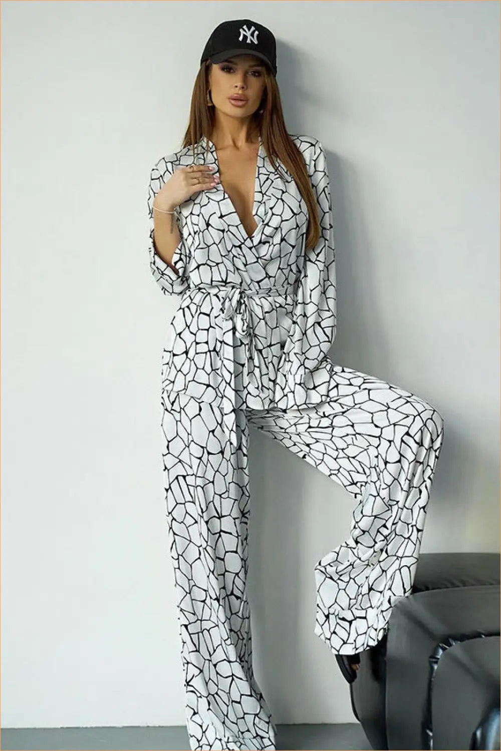 Geometric Print Wide-leg Outfit Set - Effortless Street Style - Jumpsuit - Autumn • Casual • Clothing • Everyday