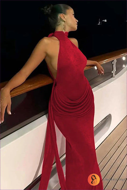 Halter Maxi Dress with Backless Design - Effortless Elegance - s / Red - Dresses - Clothing • Date Night • Glamour