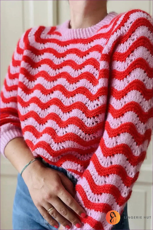 Jumper with Wave Stripes - Artistic Expression for All Season, Casual, Everyday, just In, Modest