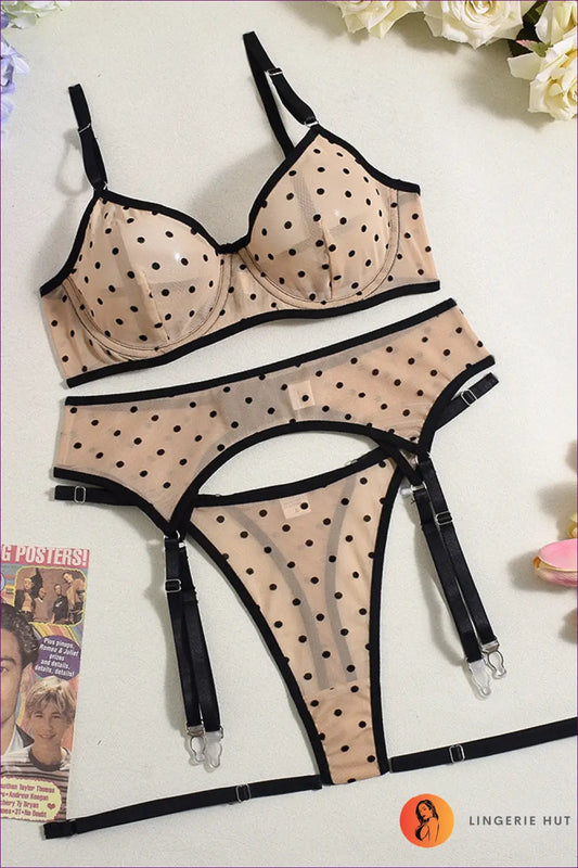 Polka Dot Mesh Bra Set with Suspender - Playful Pin-up Mood - s / Yellow - Lingerie Hut - Boudoir • Date Night • Garter