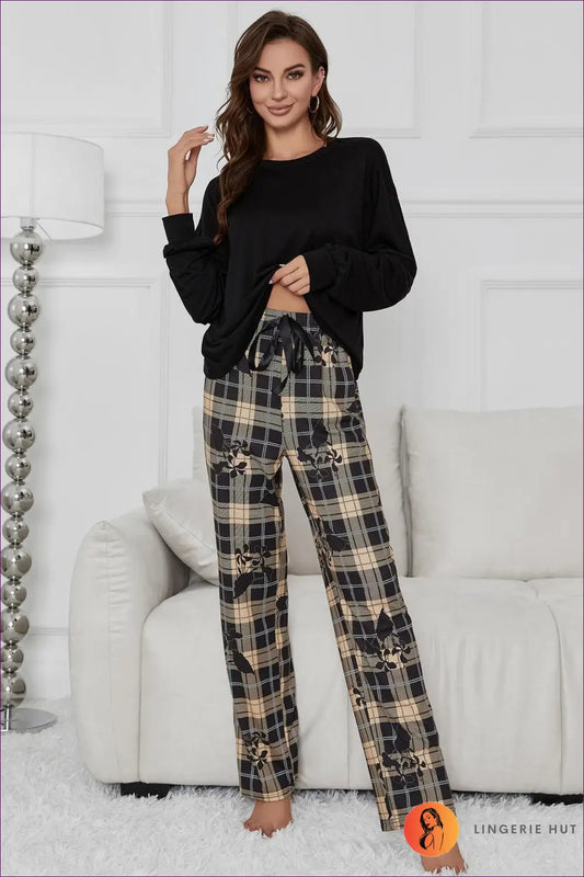 Loungewear Set with Plaid Joggers - Effortless Off-duty Cool - Lingerie Hut - All Season • Casual • co Ord • Cotton