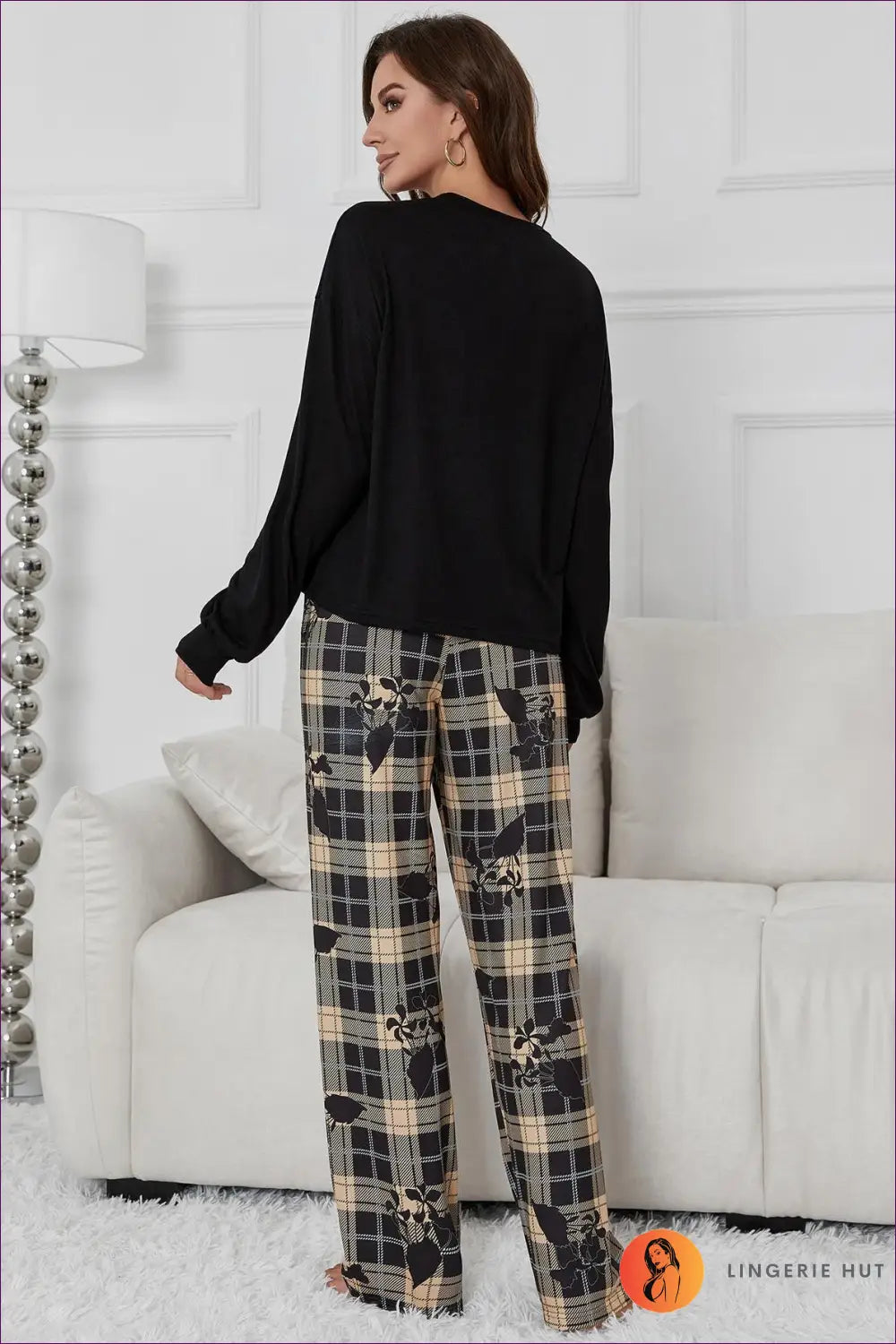 Loungewear Set with Plaid Joggers - Effortless Off-duty Cool - Lingerie Hut - All Season • Casual • co Ord • Cotton