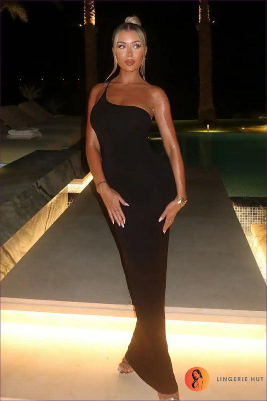 Maxi Dress with Open Back and Side Split - After Dark Allure for Backless, Bodycon, Clubwear, Cutout, Date