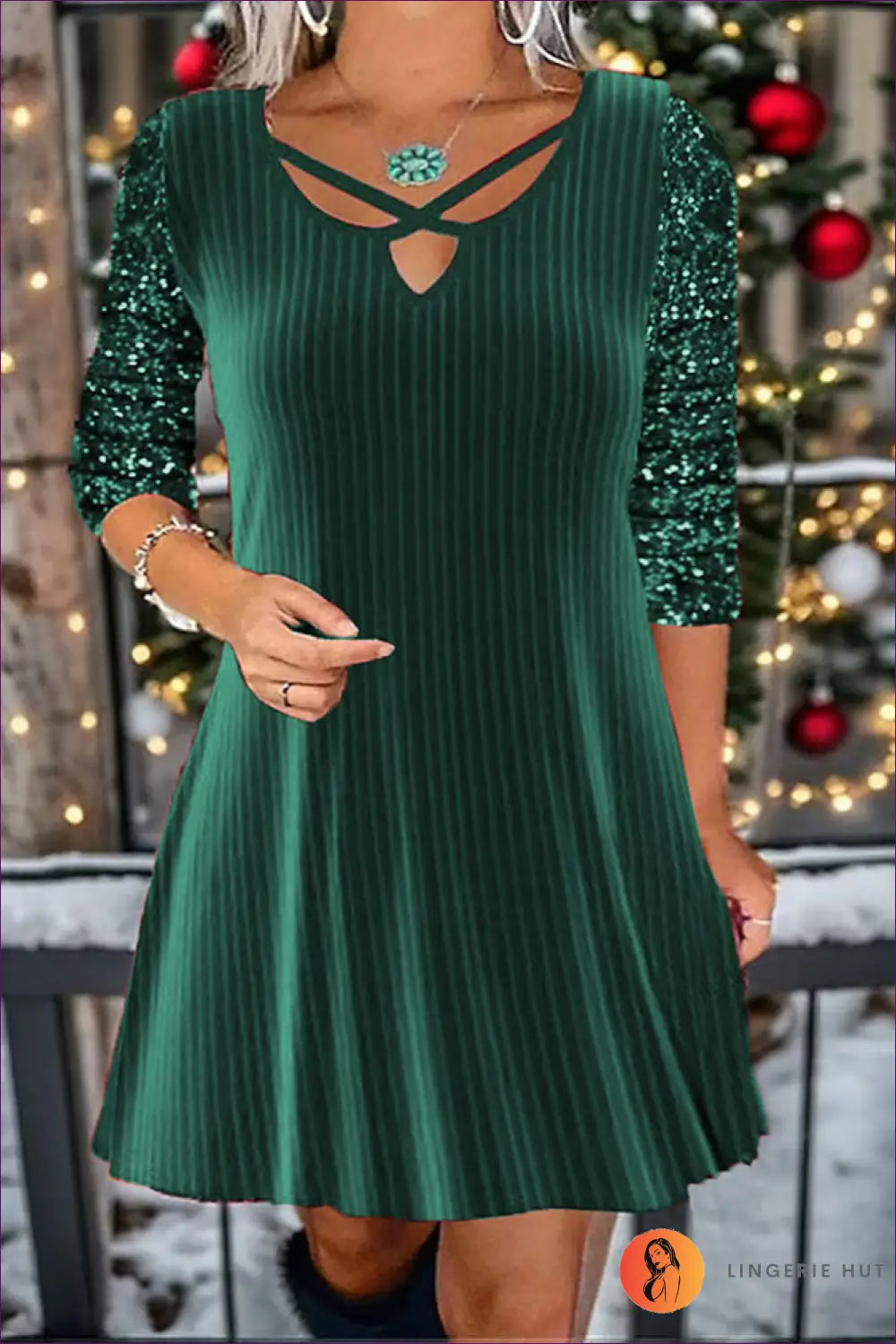 Sequin Bodycon Mini Dress - Effortless Sparkle Style - s / Green - Dresses - Lingerie Hut - Autumn • Casual • Cutout