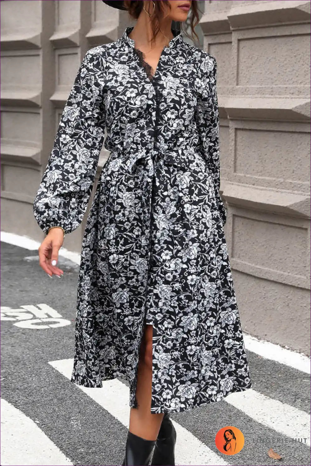 Shirt Dress with Stand Collar and Lace Patchwork - Effortless City Style for A-line, All Season, Dress,