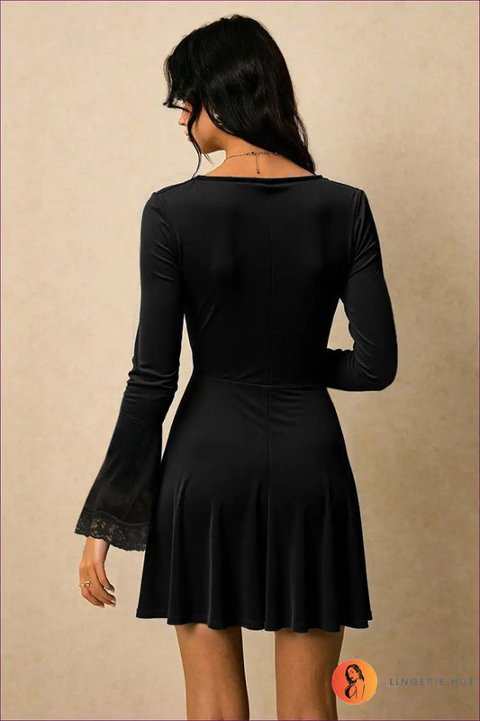 Square Neck Velvet A-line Dress with Flared Cuffs - Moody Elegance for a Line, Autumn, Casual, Dress, Evening