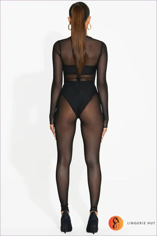 Siren, Unveil Your Confidence With The Sheer Mesh And Lace Detailing! Exude Irresistible Charm Crew Neck Slim