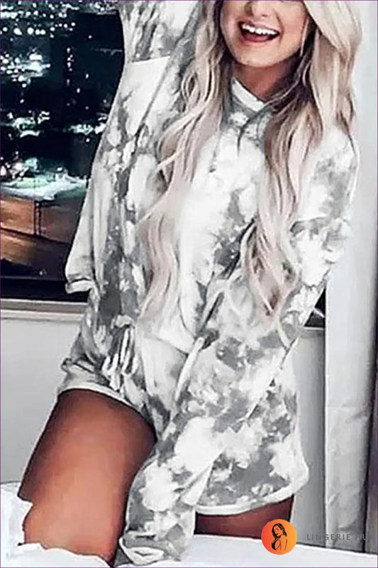 Tie Dye Loungewear Set - Off-duty Comfort - Lingerie Hut - All Season • Autumn • Casual • Everyday