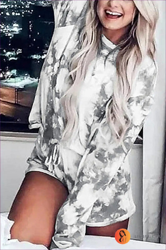 Embrace Casual Comfort With Our Tie Dyed Long Sleeved Loungewear Set! Stay Comfy In Style And Effortlessly
