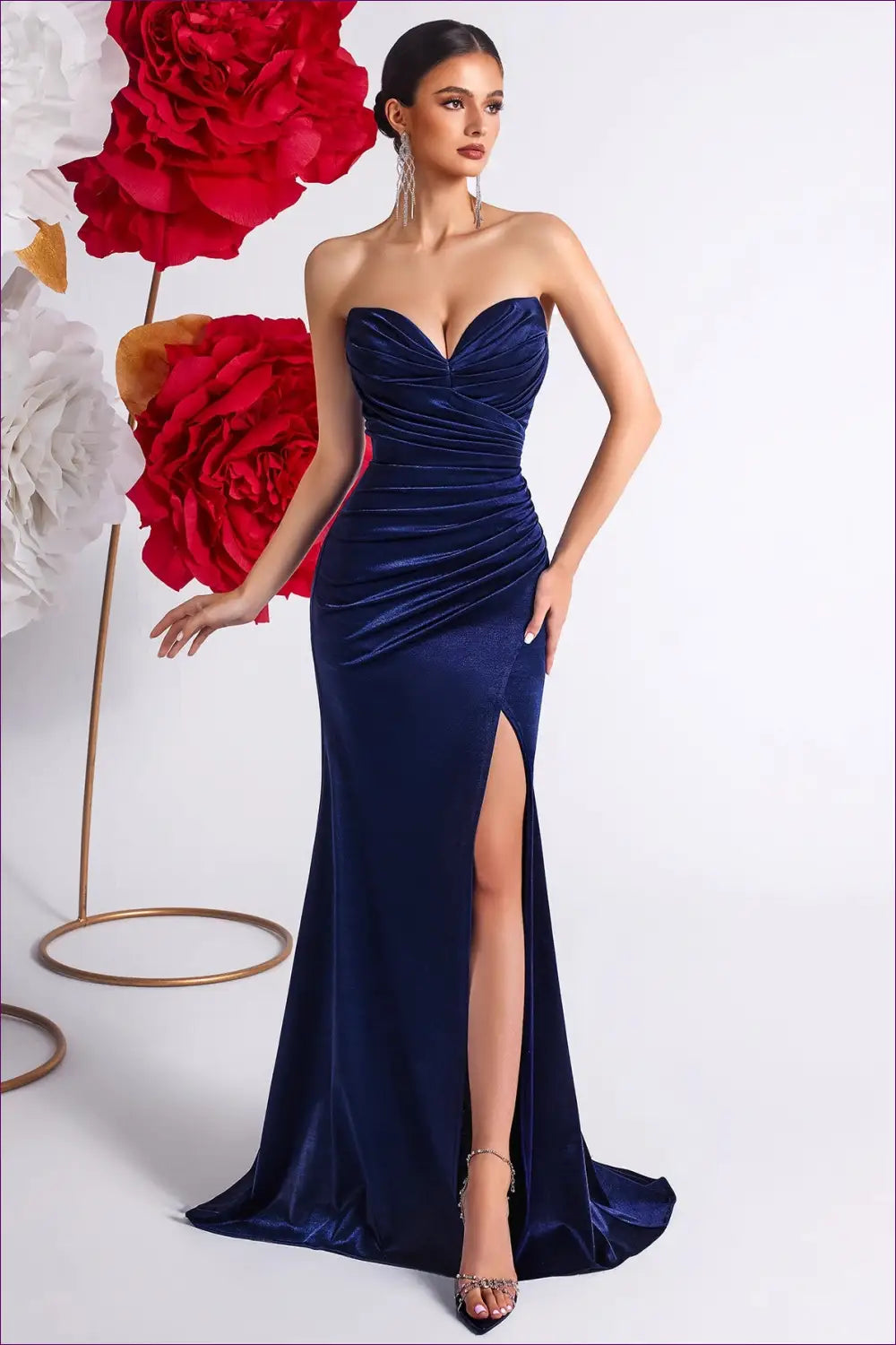 Velvet Maxi Dress with Sweetheart Neckline - Understated Glamour - Dresses - Lingerie Hut - Cutout • Date Night