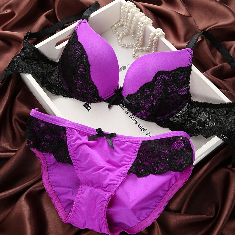 Lace Overlay Bra and Brief Set with Centre Bow
