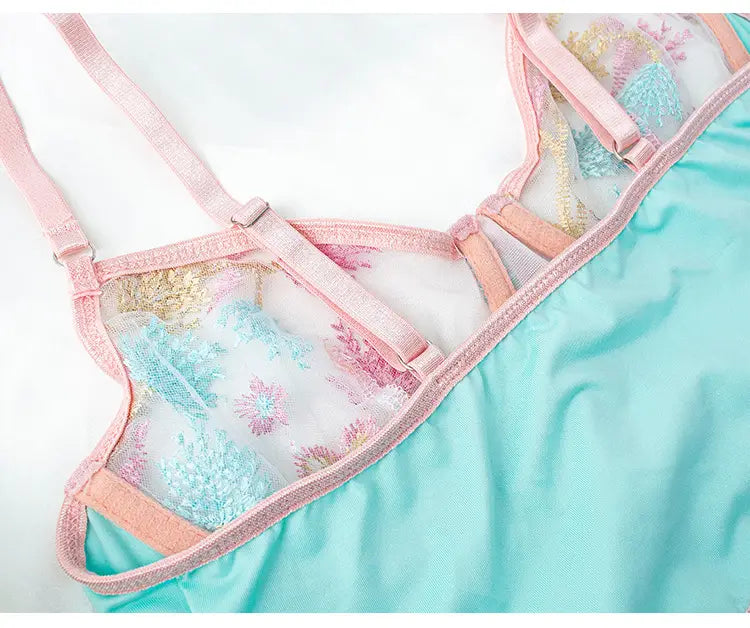 Floral Lace Bustier Set – Romantic Charm