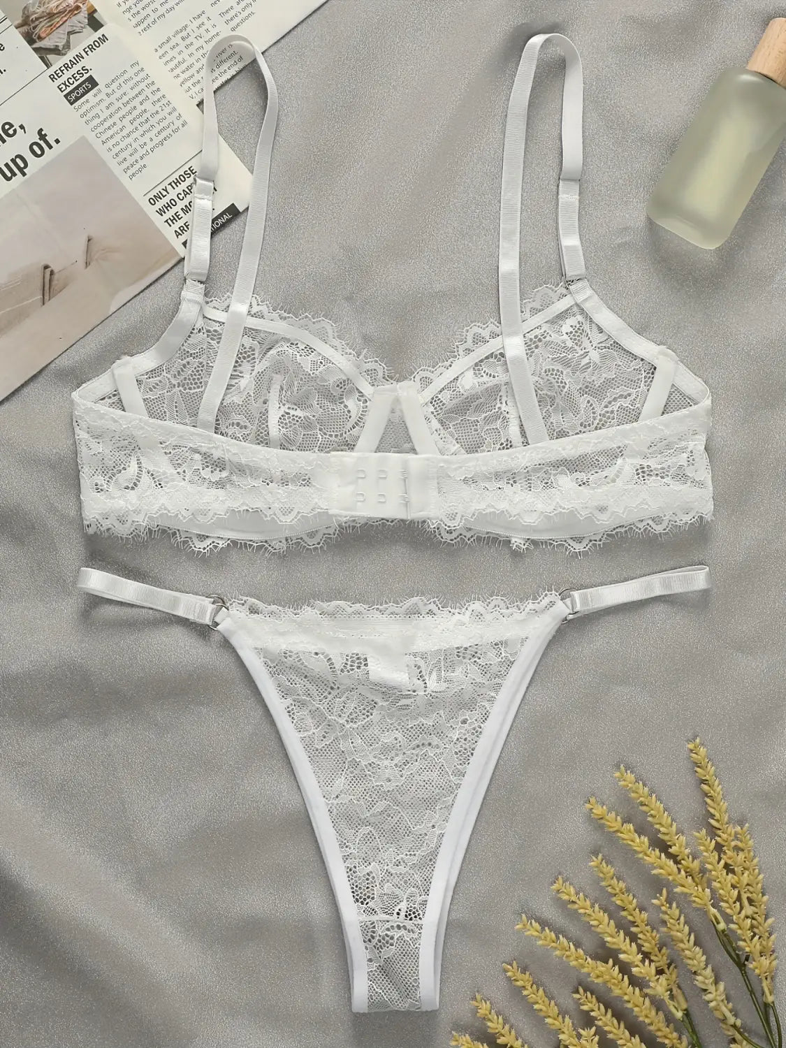 French Allure Lace Bra Set - Supportive Chic Elegance