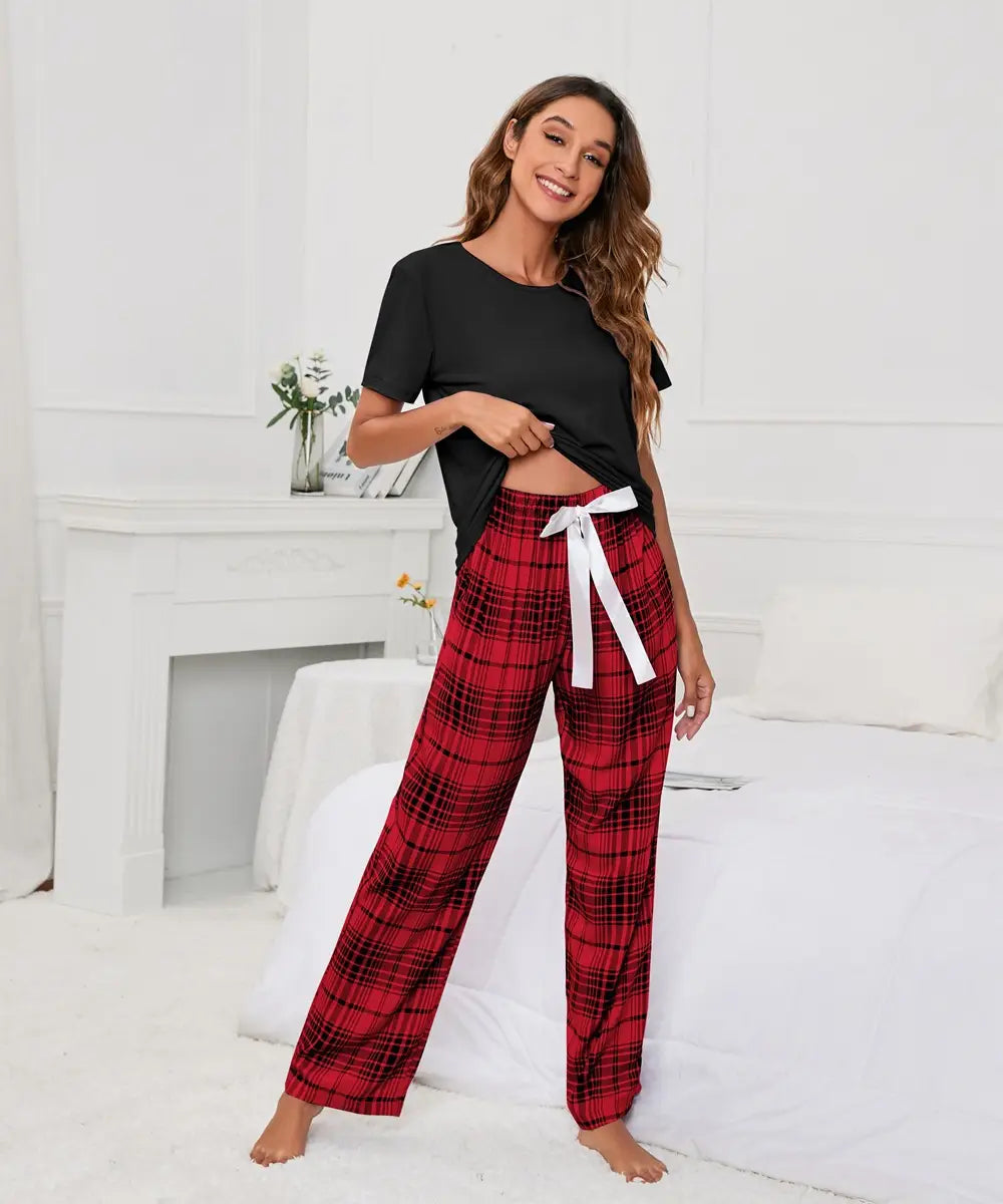 Solid-colour T-print Checks Pyjama Set - Summer Lounge Bliss