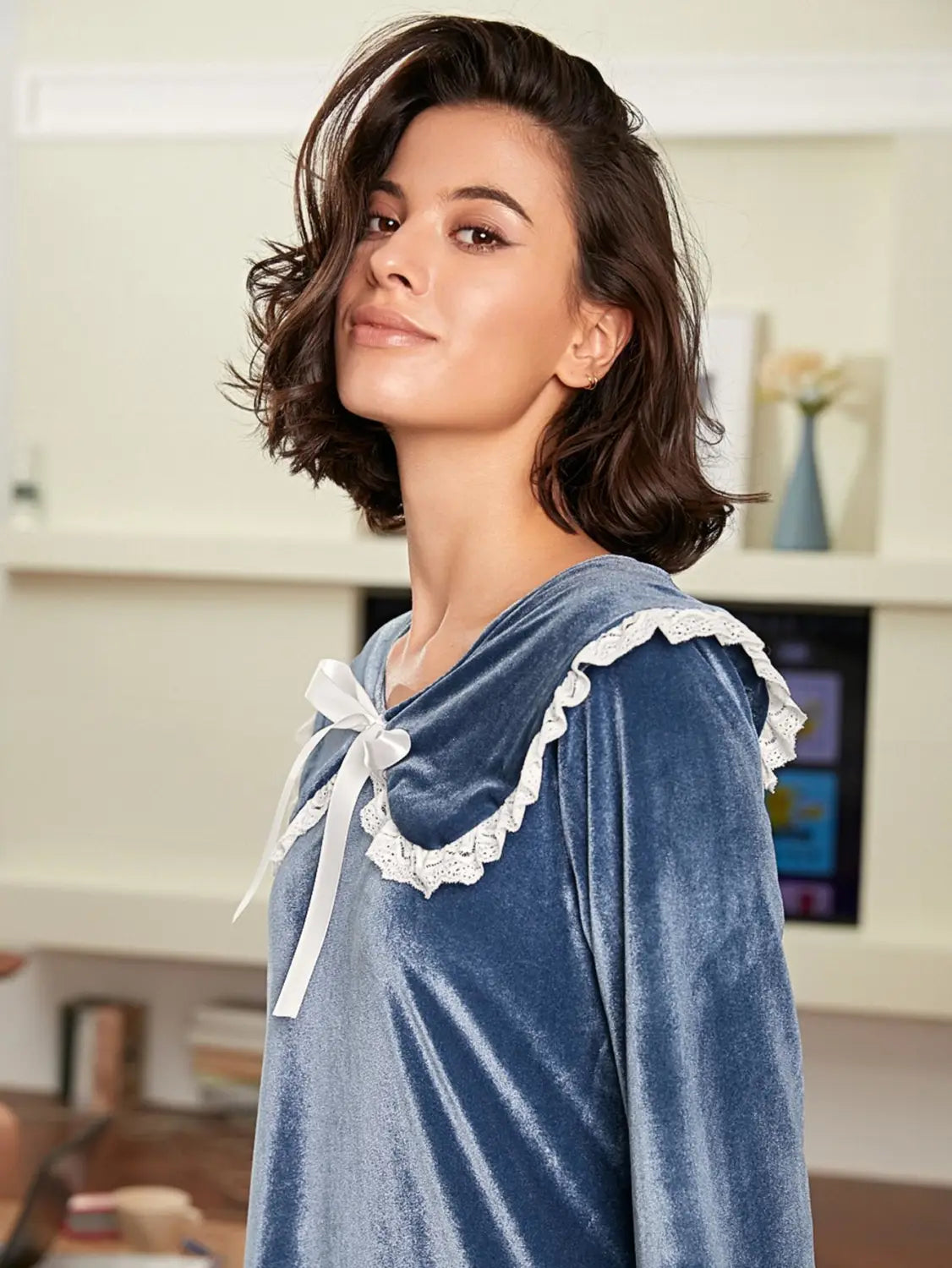 French Royal Nightdress - Cozy Elegance For Chilly Nights