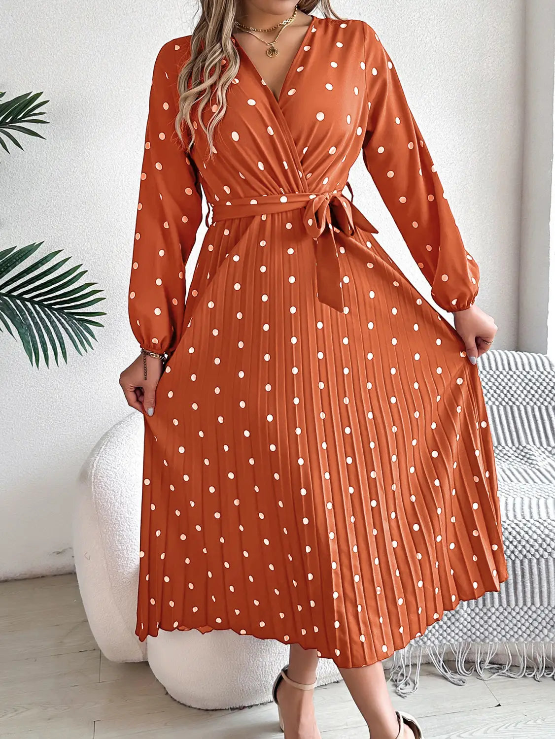 Elegant Polka Dot Maxi Dress - Ultimate Spring/fall Essential