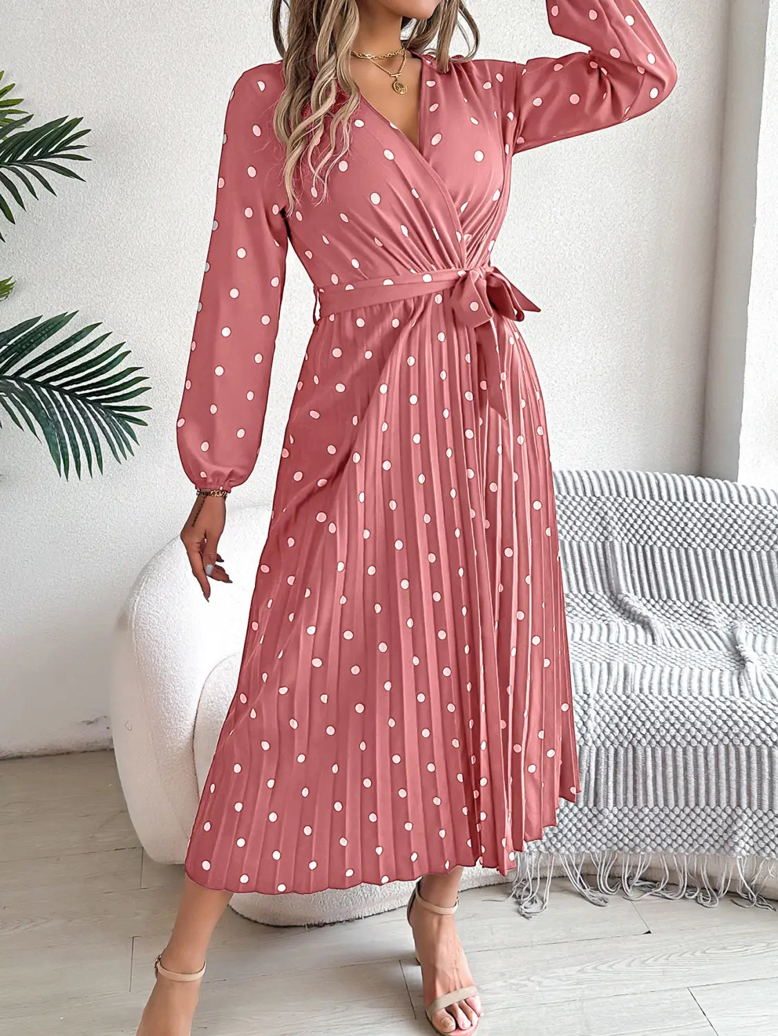 Elegant Polka Dot Maxi Dress - Ultimate Spring/fall Essential