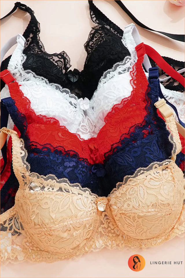 Floral Lace Underwired Bra with Adjustable Straps