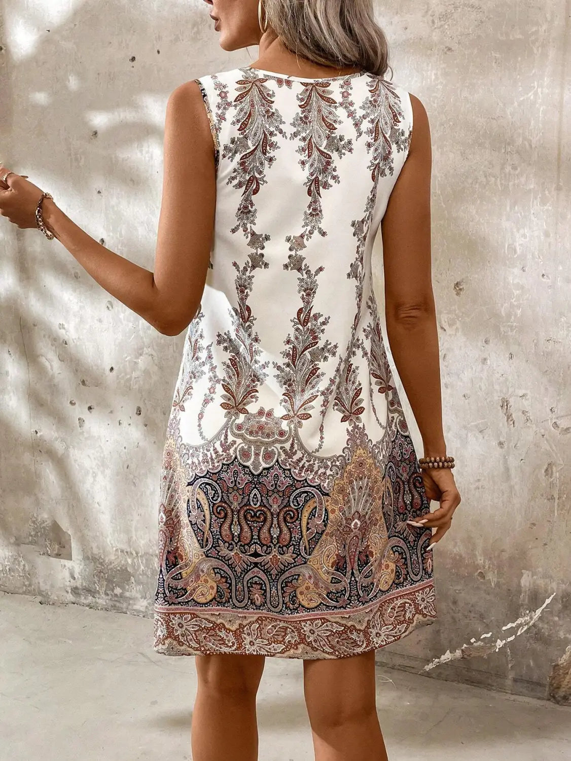 Summer Floral Cutout Dress – Effortless Elegance