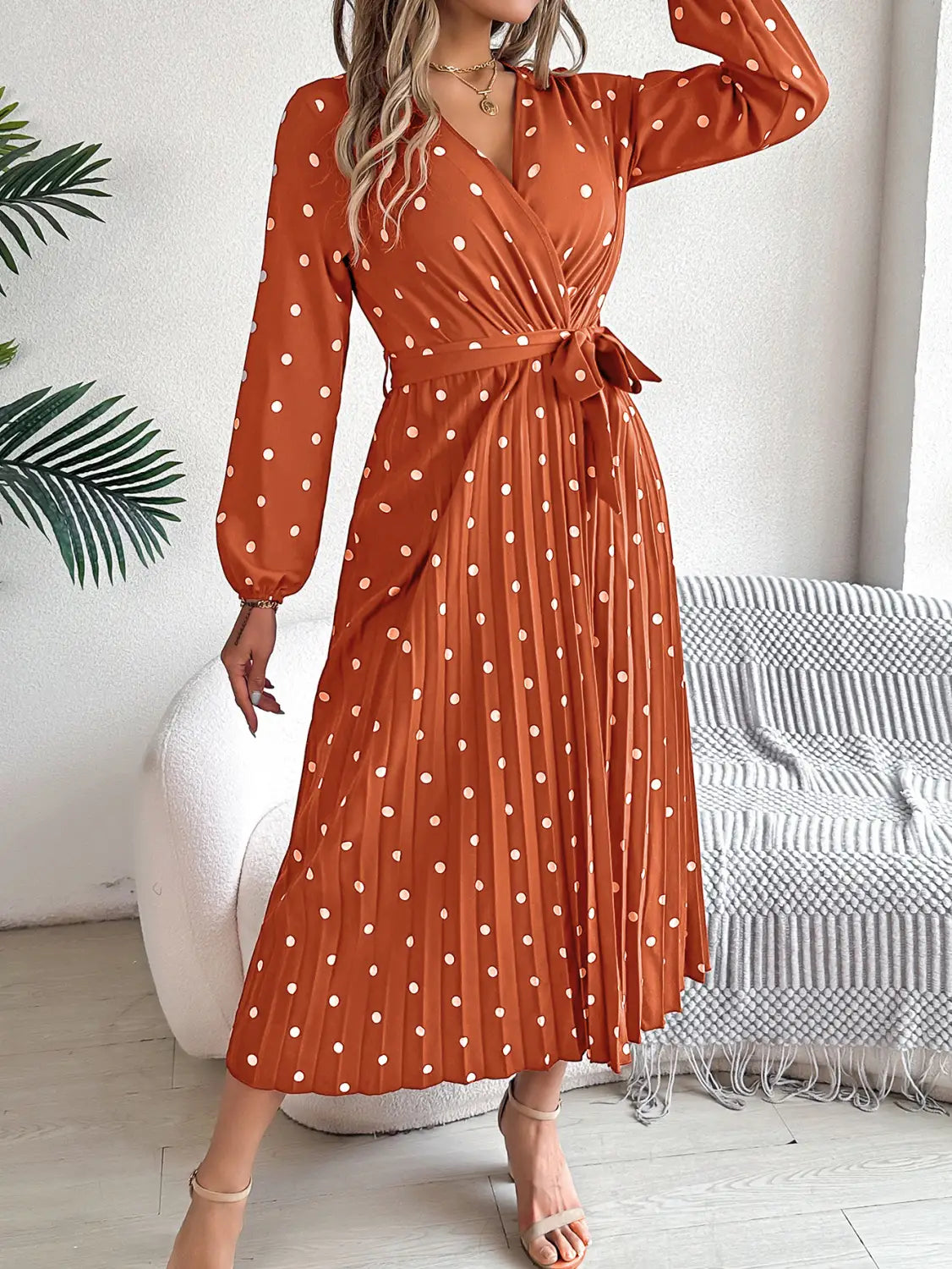 Elegant Polka Dot Maxi Dress - Ultimate Spring/fall Essential