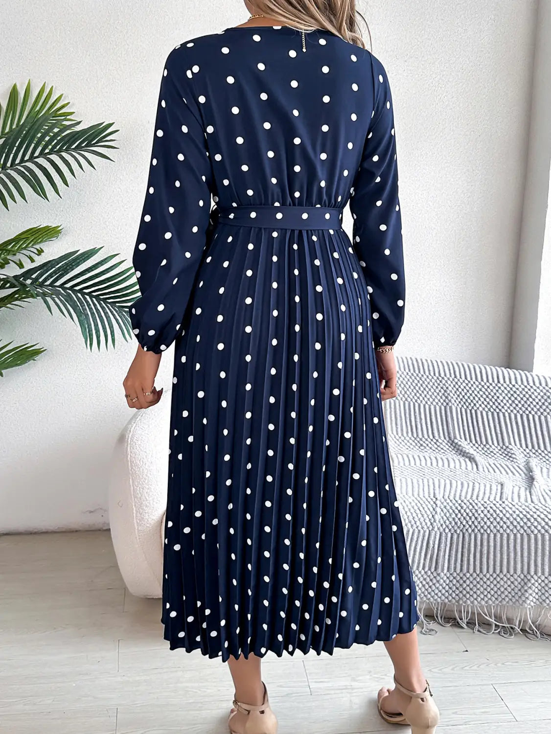 Elegant Polka Dot Maxi Dress - Ultimate Spring/fall Essential