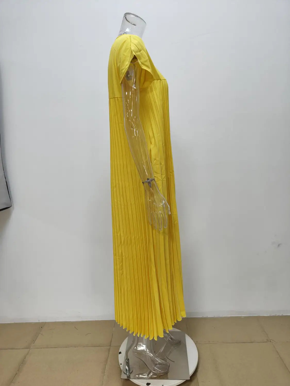 Pleated Maxi Dress with Cap Sleeves - Effortless Style