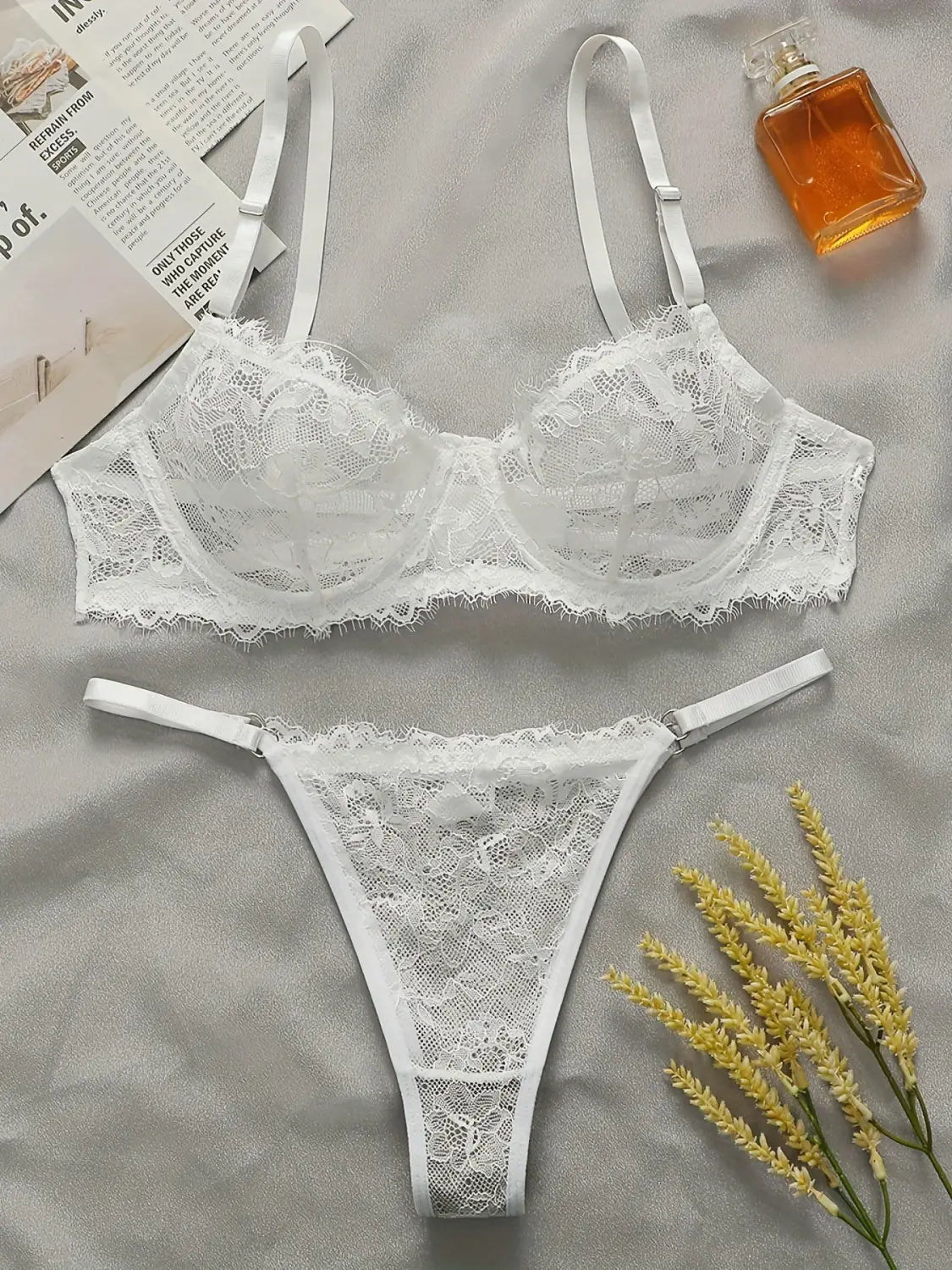 French Allure Lace Bra Set - Supportive Chic Elegance