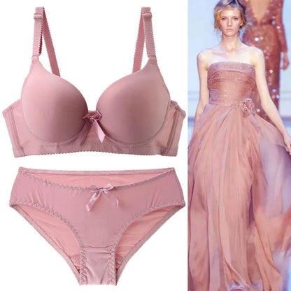 Smooth Moulded Bra and Brief Set with Scalloped Trim