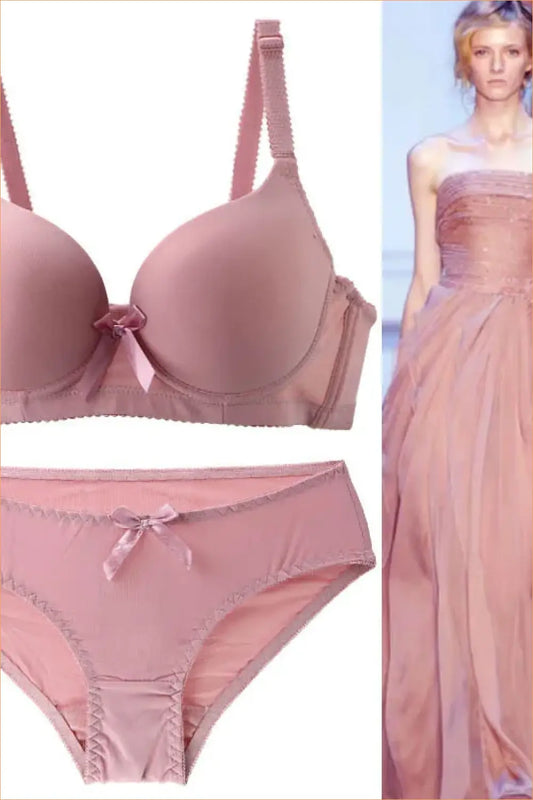 Smooth Moulded Bra and Brief Set with Scalloped Trim
