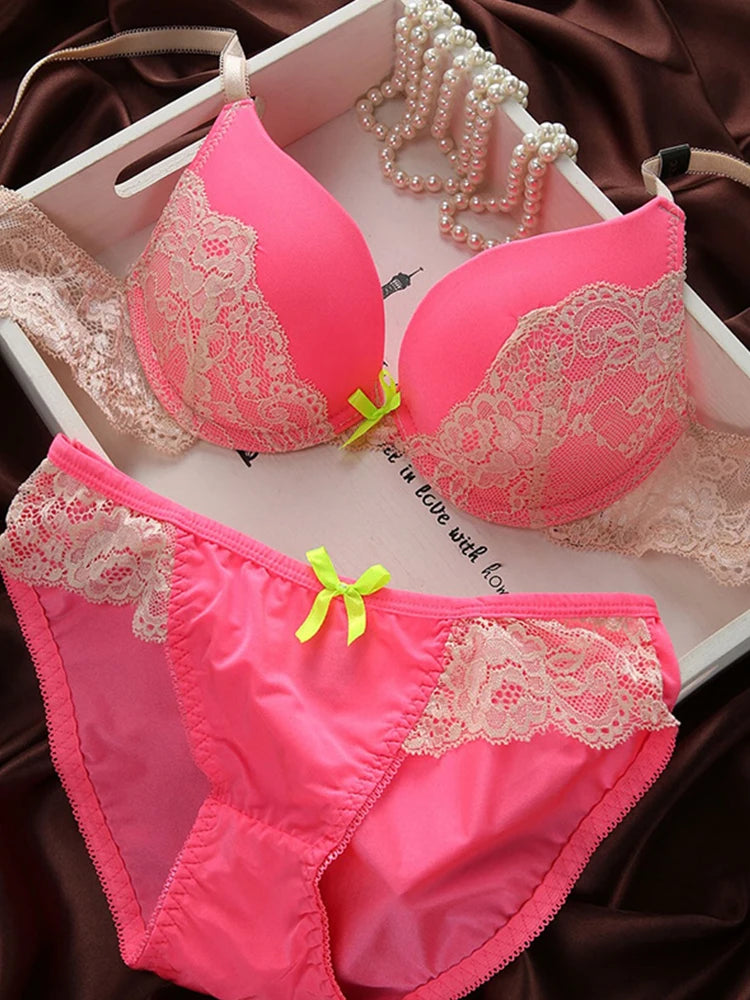 Lace Overlay Bra and Brief Set with Centre Bow