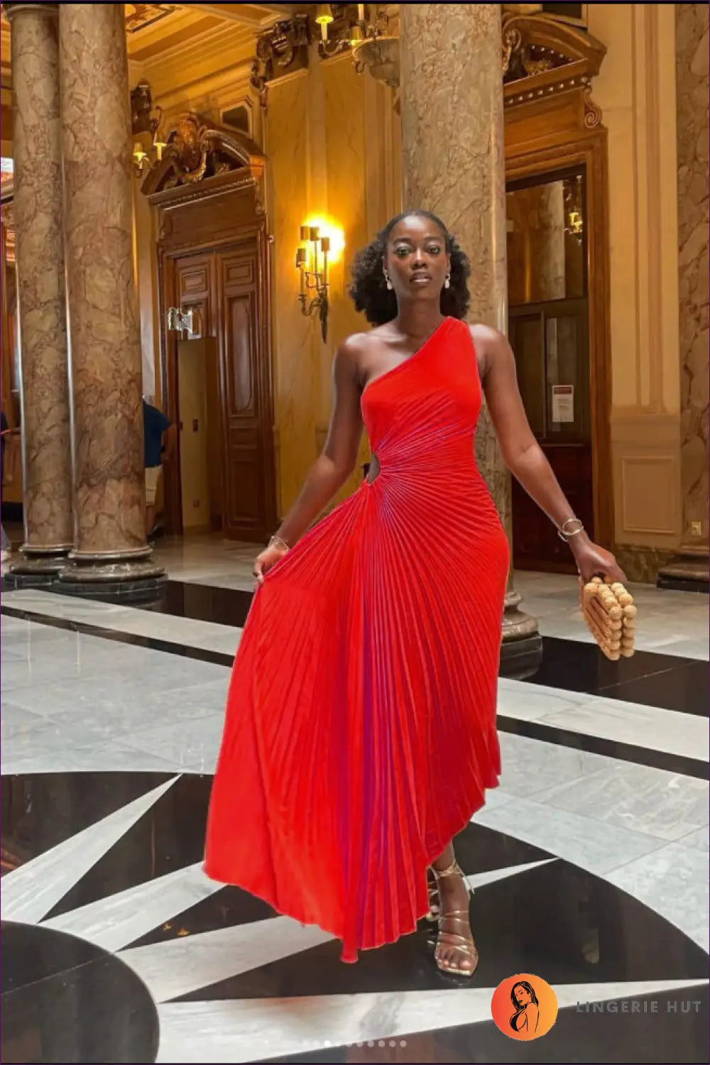 Asymmetric Cutout Maxi Dress - Evening Elegance All Season - s / Red - Dresses - Lingerie Hut - A-line • All Season