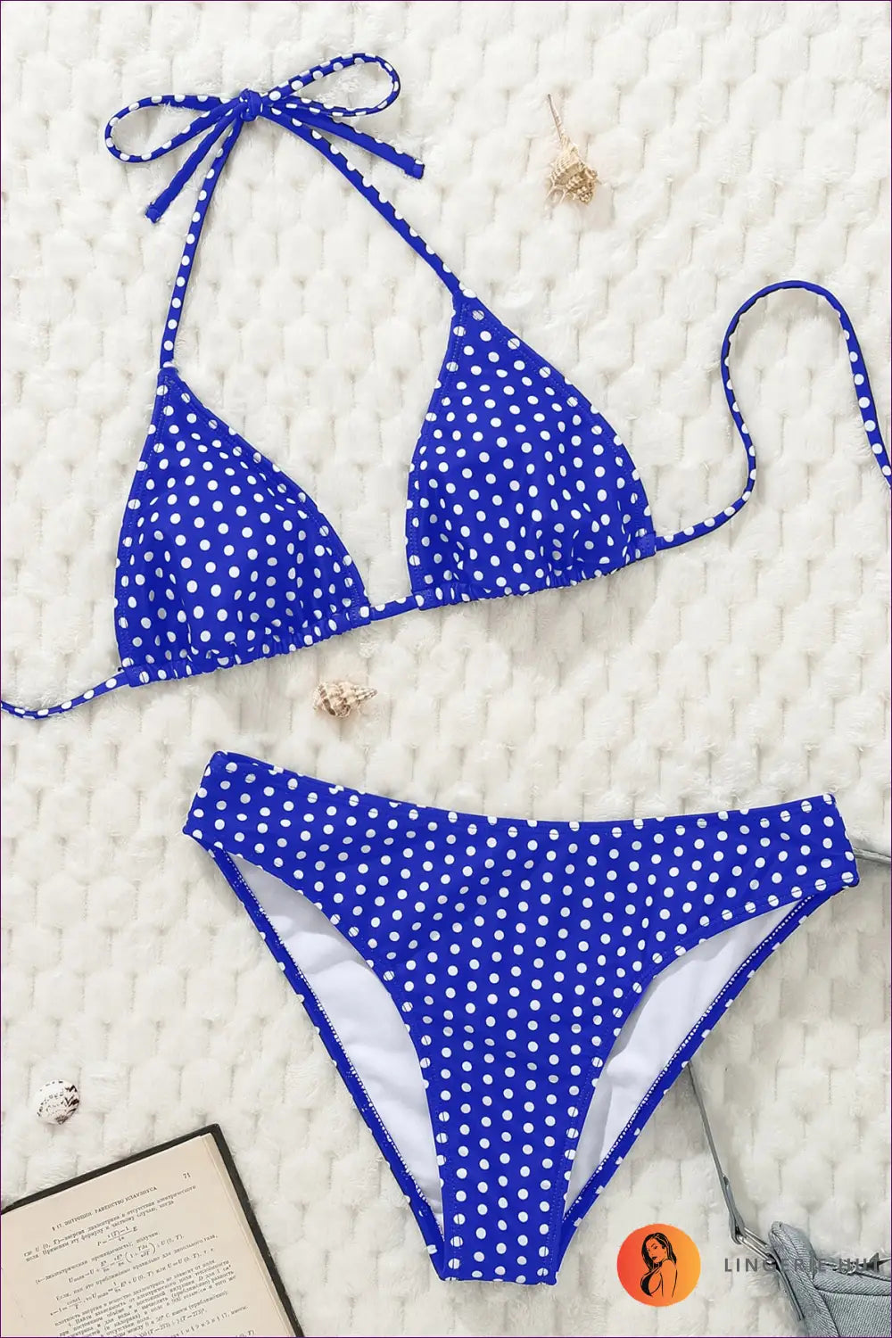 Bikini with Polka Dot Print - Vintage Charm Revival - Xs / Blue - Lingerie Hut - Beachwear • Casual • Halter