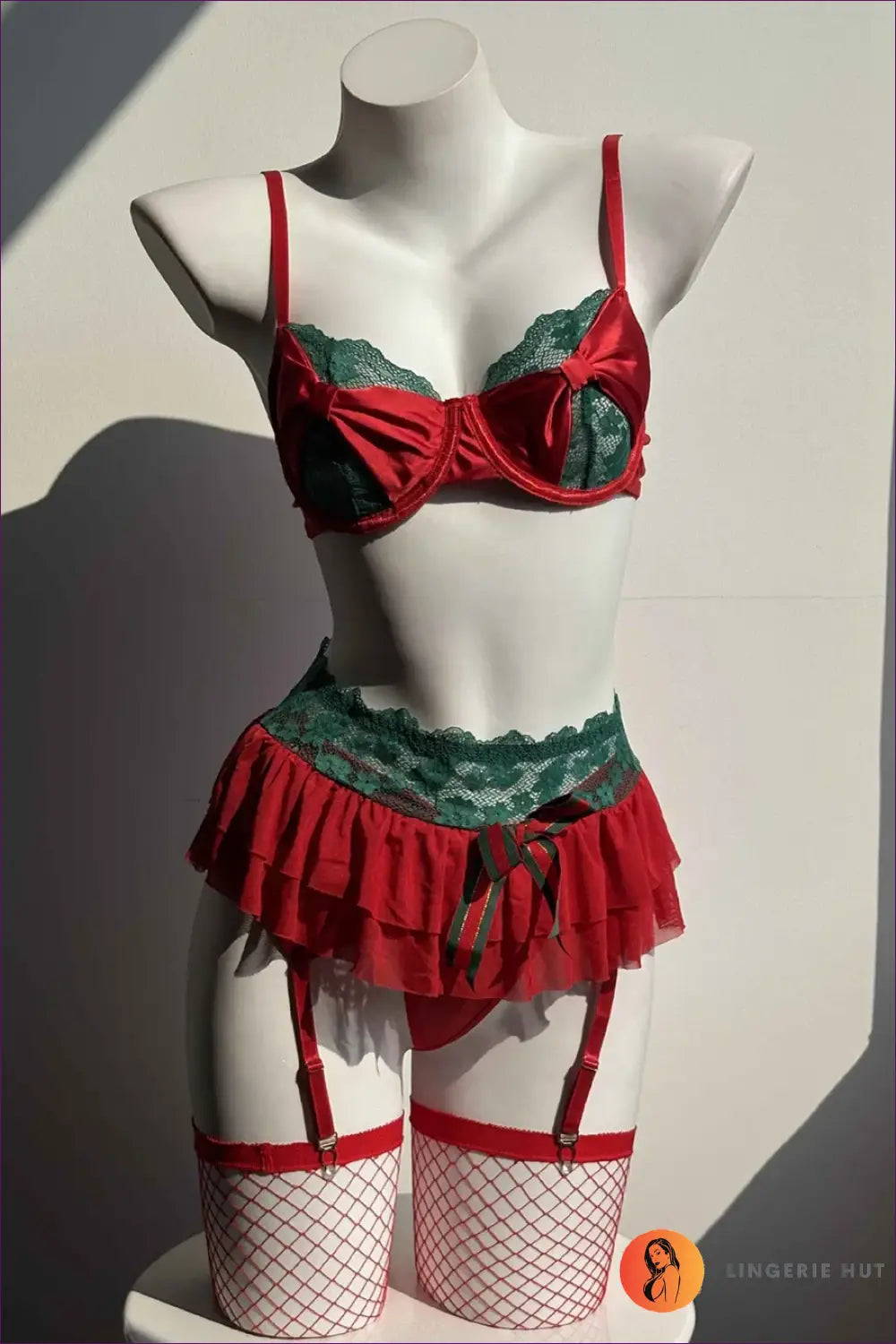 Bra Set with Ruffle Skirt and Lace - Festive Party Energy - Red / s - Lingerie Hut - All Season • Boudoir • Garter