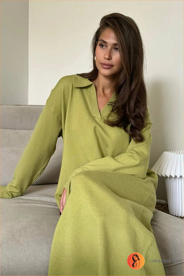 Collared Knit Maxi Dress with Relaxed Fit - Effortless Autumn