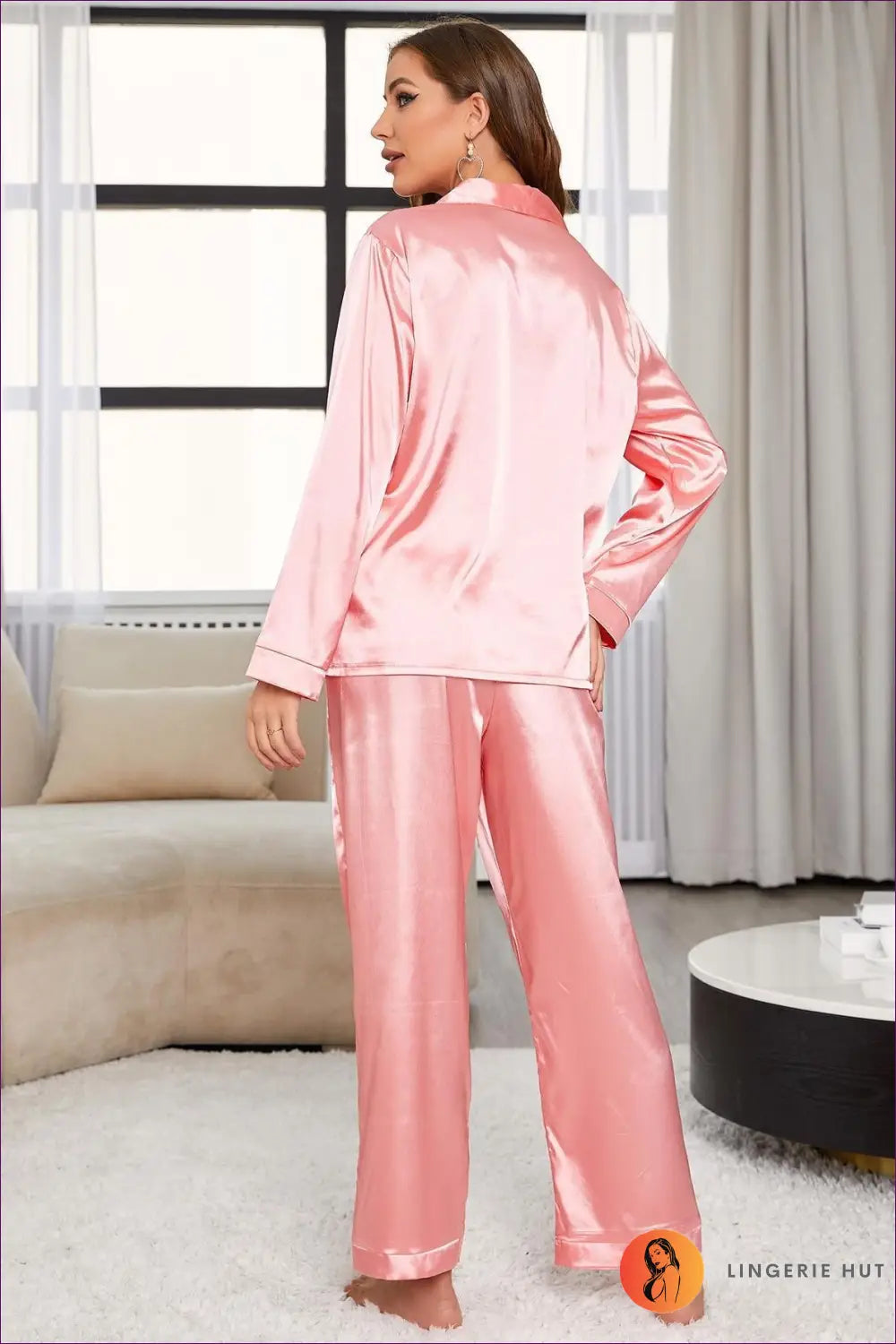 Stay Comfortable And Chic In This Lounge Pyjama Set Crafted From Soft Polyester With a Practical Pocket.