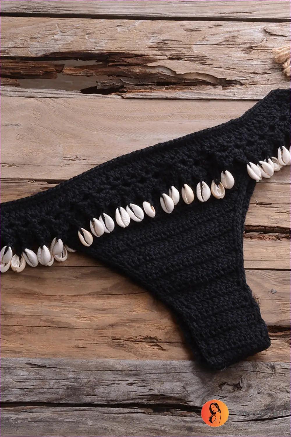 Crochet Bikini Set with Shell Trim - Boho Beach Mood - s / Black-2 - Lingerie Hut - Beachwear • Casual