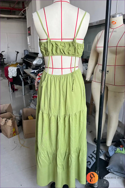 Cut-out Maxi Dress with Tiered Skirt - Effortless Resort Style for Backless, Boho, Casual, Cutout,