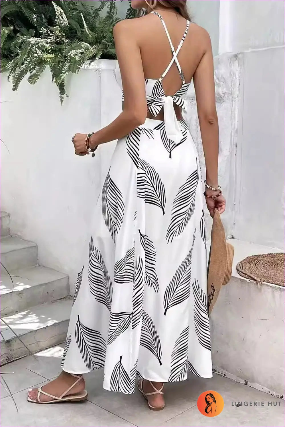 Elegant Halter Crop Top And Maxi Skirt Set – Summer Sophistication