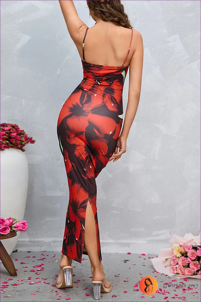 Effortlessly Exude Grace In This Slim-fit Floral Maxi Dress With a Seductive Split And Chic Zipper Detail!