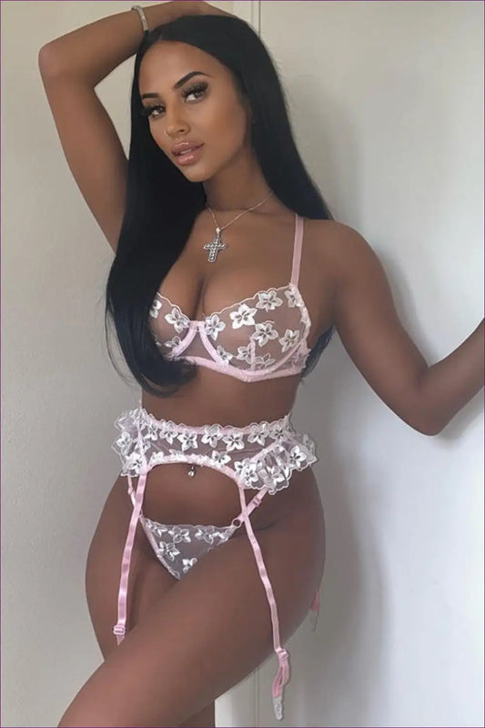 Floral Mesh Bra Set - Effortless Everyday Elegance - Lingerie - Hut - Backless • Boudoir