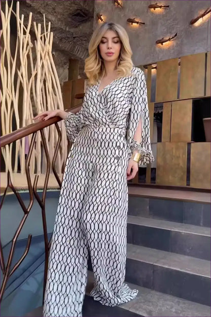 Geometric Two-piece co Ord Set - Effortless Modernity - Outfit Sets - Lingerie Hut - Autumn • Casual • Cutout • Date